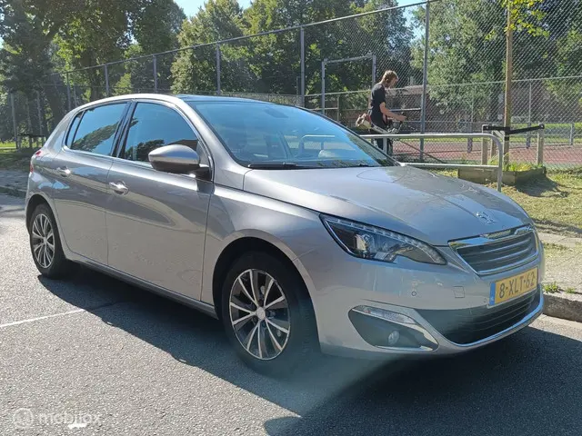 Peugeot 308 1.2 PureTech Blue Lease Premium 2014 Benzine 7