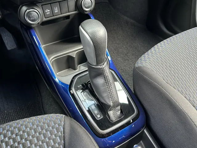 Suzuki Ignis 1.2 Smart Hybrid Select 2022 Benzine 25