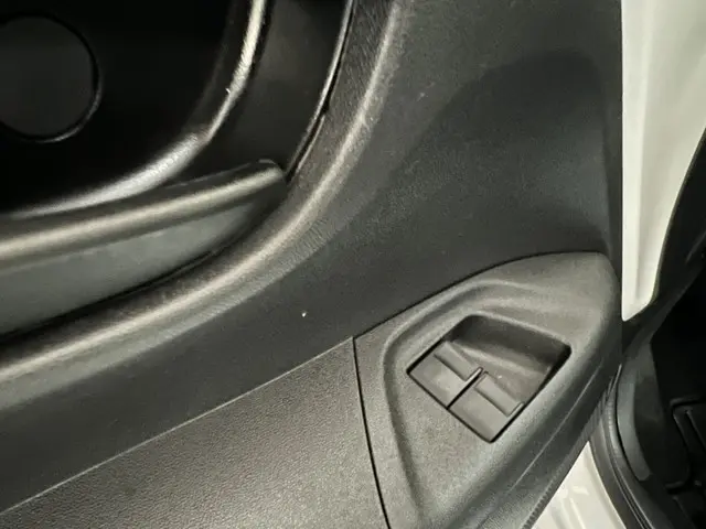 Peugeot 108 1.0 e-VTi RIJKLAAR!! 2020 Benzine 23