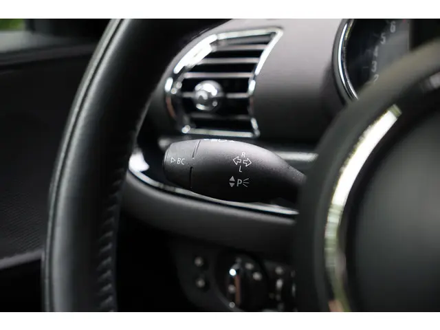 MINI Clubman Mini 1.5 Cooper Chili 2020 Benzine 23