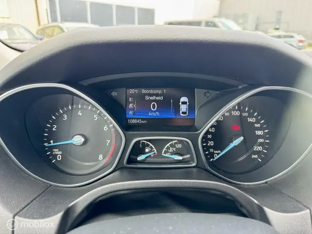 Ford Focus Wagon 1.0 Lease Edition 2017 Benzine 23