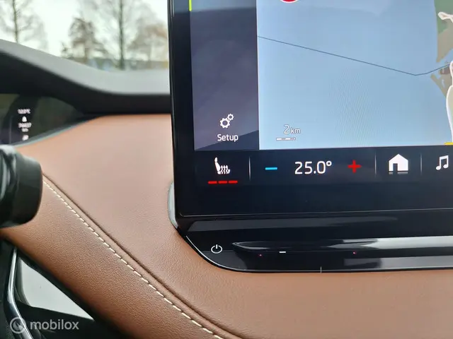 Škoda Enyaq iV 60 / Panoramadak / Trekhaak / 2021 Elektrisch 19