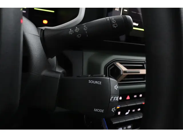 Dacia Spring Extreme 65 26.8 kWh 2025 Elektrisch 18
