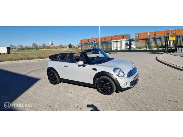 MINI Cooper Cabrio 1.6 Chili NAVI/LEER/PDC/VOL 2012 Benzine 11