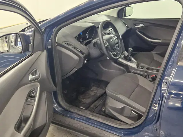 Ford Focus Wagon 1.0 EcoBoost Trend 2013 Benzine 7