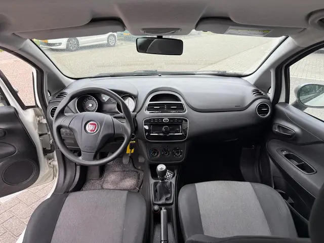 Fiat Punto Evo 0.9 TwinAir Young ((( 105.000 km ))) 2014 Benzine 8