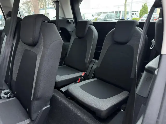 Citroën Grand C4 Picasso 1.2 Business 2018 Benzine 22