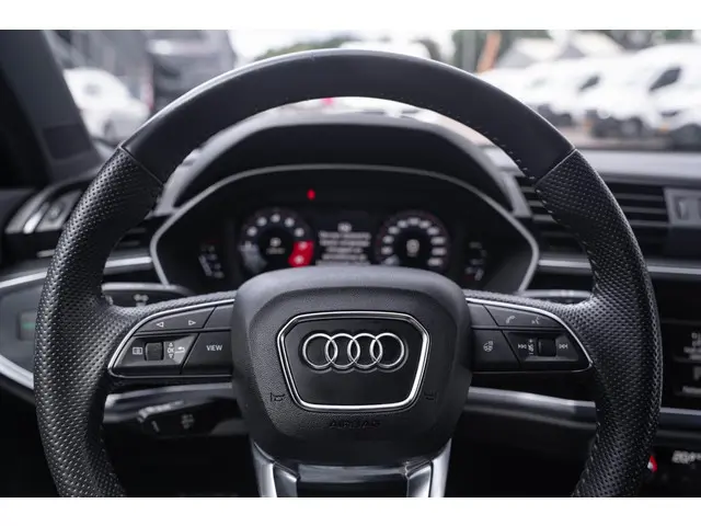 Audi Q3 40 TFSI quattro S Line Pro Line S 2019 Benzine 22