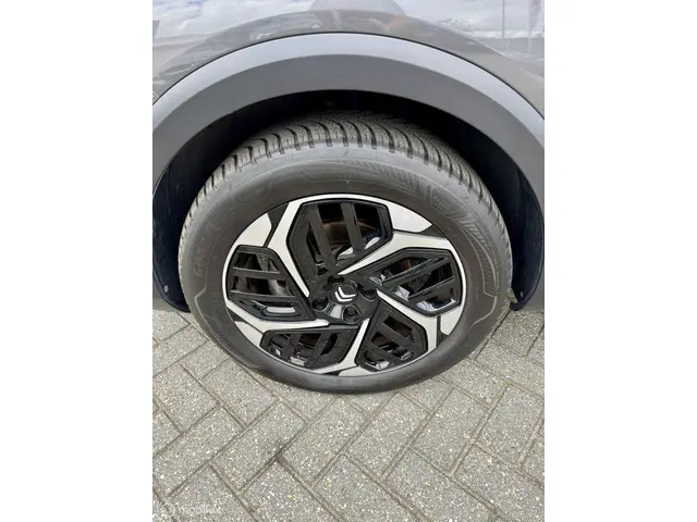 Citroën C4 1.2 Puretech Max 2024 Benzine 42