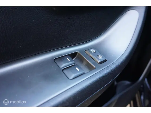 Kia Picanto 1.0 CVVT ComfortLine 2014 Benzine 6