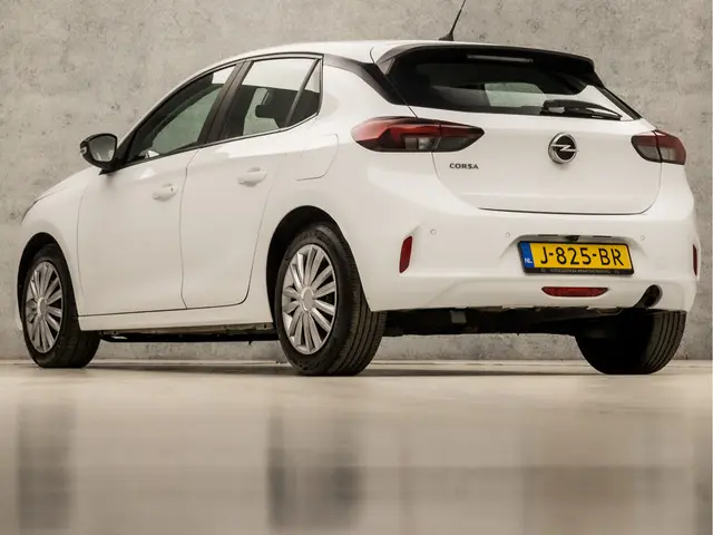 Opel Corsa 1.2 Sport 2020 Benzine 3