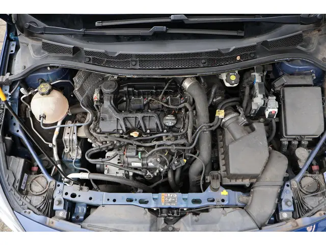 Opel Astra 1.2 Edition 2020 Benzine 17