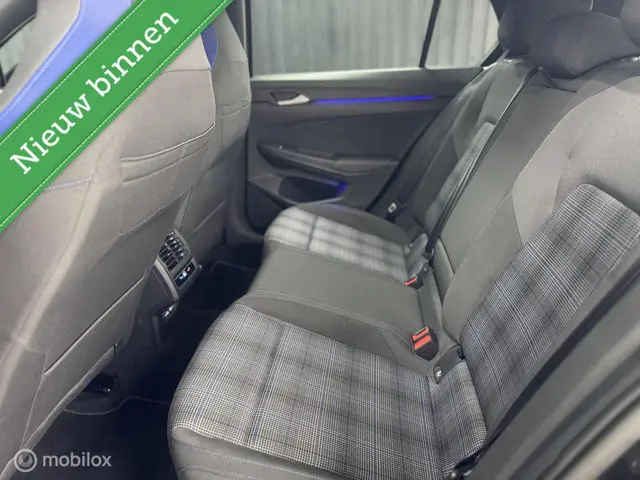 Volkswagen Golf 1.5 eHybrid GTE 2024 Hybride Benzine 24