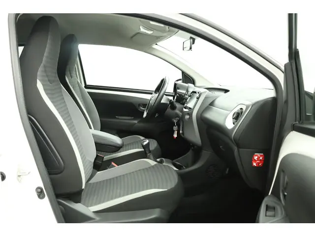 Toyota Aygo 1.0 VVT-i x-cite 2019 Benzine 22