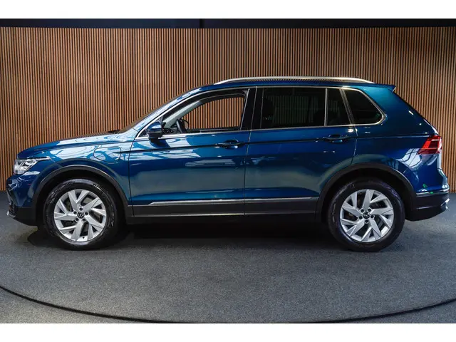 Volkswagen Tiguan 2