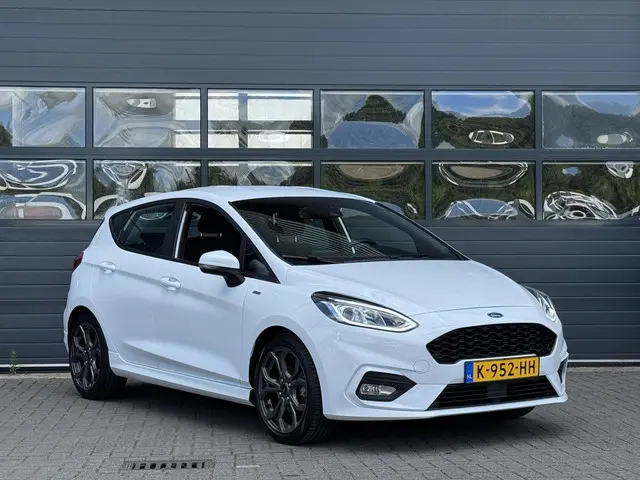 Ford Fiesta 1.0 ECOBOOST HYBRID ST-LINE X 2021 Benzine 14