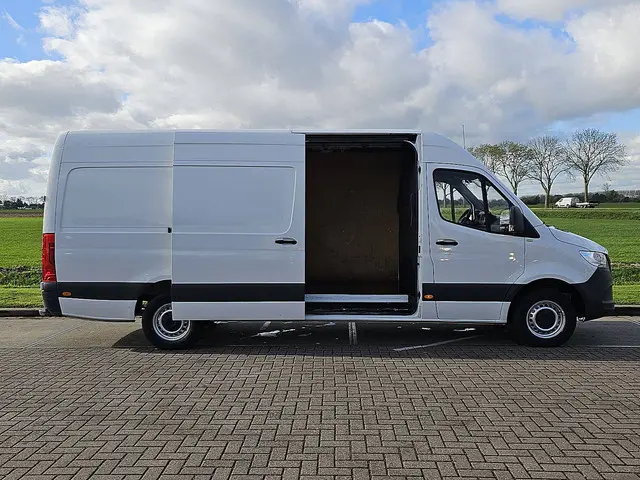 Mercedes-Benz Sprinter 314 2021 Diesel 9