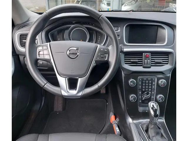 Volvo V40 1.5 T2 Polar+ Trekhaak | Navigatie 2020 Benzine 17