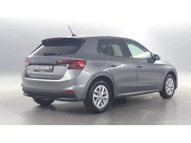 Škoda Fabia 1.0 MPI 80pk Ambition 2023 Benzine 2