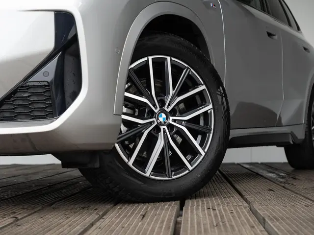 BMW X1 sDrive20i 2024 Benzine 16