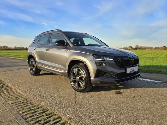 Škoda Karoq 1.5 TSI ACT Sportline Business 2024 Benzine 10