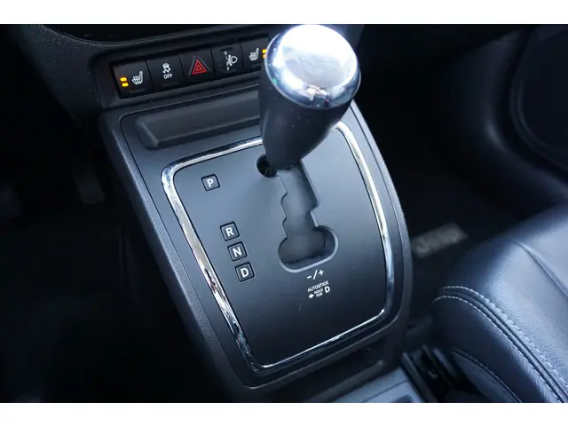 Jeep Compass 2.4 Limited 4WD AUTOMAAT 2012 Benzine 21
