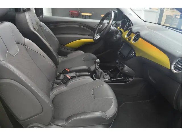 Opel ADAM 1.2 2015 Benzine 10