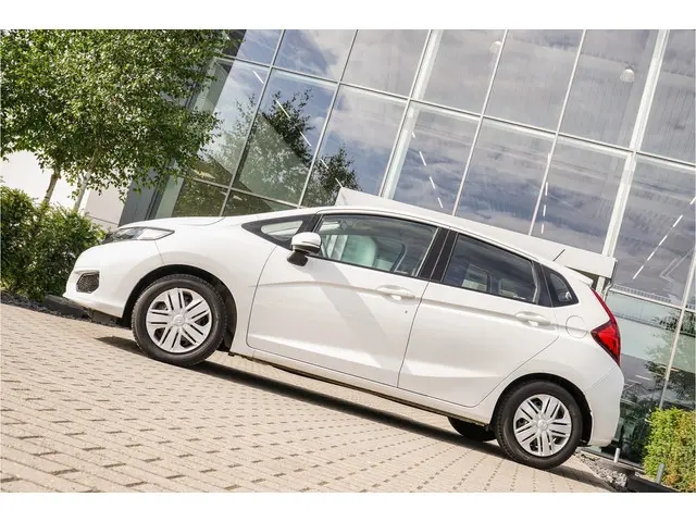 Honda Jazz 1.3i VTEC TREND 2019 Benzine 12