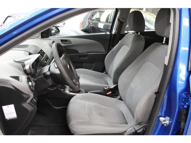 Chevrolet Aveo 1.2 LS 2012 Benzine 5