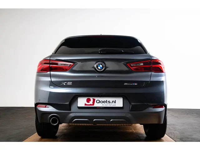 BMW X2 sDrive18i 2018 Benzine 26