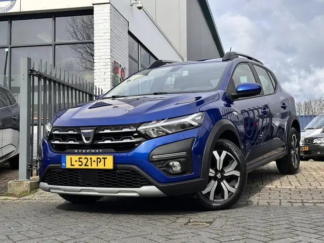 Dacia Sandero Stepway 1.0 TCe 90 Comfort 2021 Benzine 29