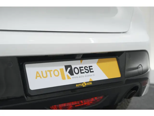 Peugeot 208 PureTech 100 Allure Pack 2023 Benzine 4