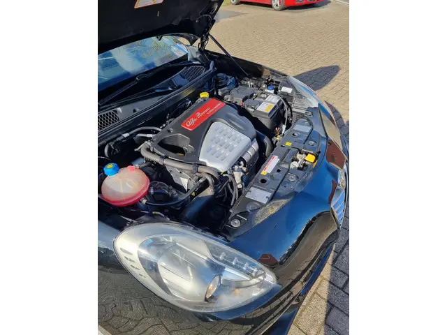 Alfa Romeo Giulietta 1.4 T Distinctive 2013 Benzine 6