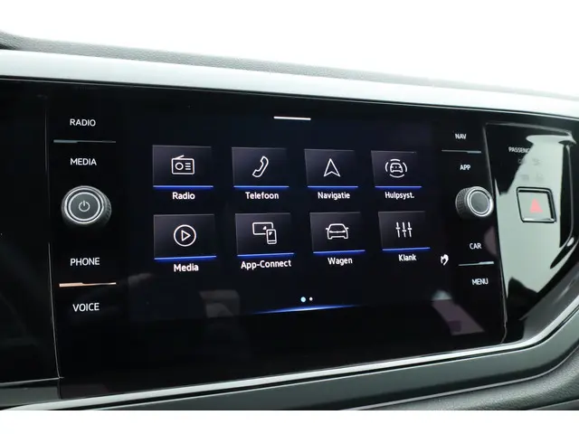 Volkswagen Polo 1.0 TSI R-Line DSG 2025 Benzine 21