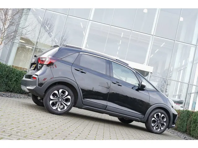 Honda Jazz 1.5i e:HEV CROSSTAR 2022 Hybride Benzine 10