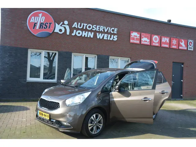 Kia Venga 1.6 CVVT automaat 2016 Benzine 15