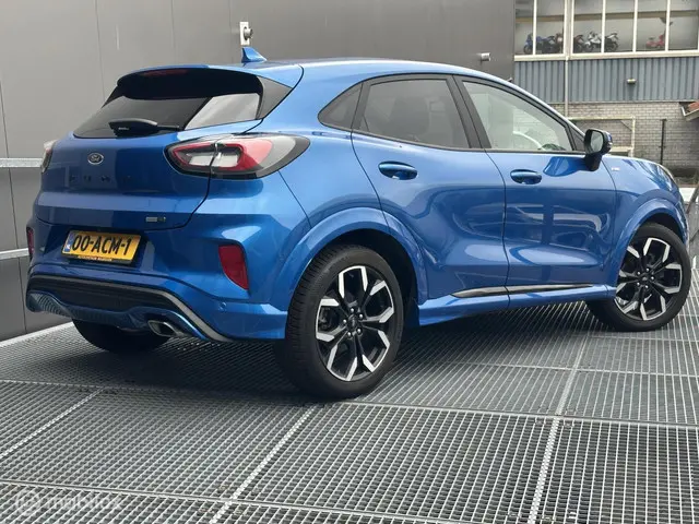 Ford Puma ST line 2022 Benzine 14