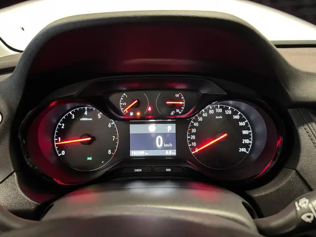 Opel Grandland X 1.2 Turbo Innovation 2018 Benzine 23