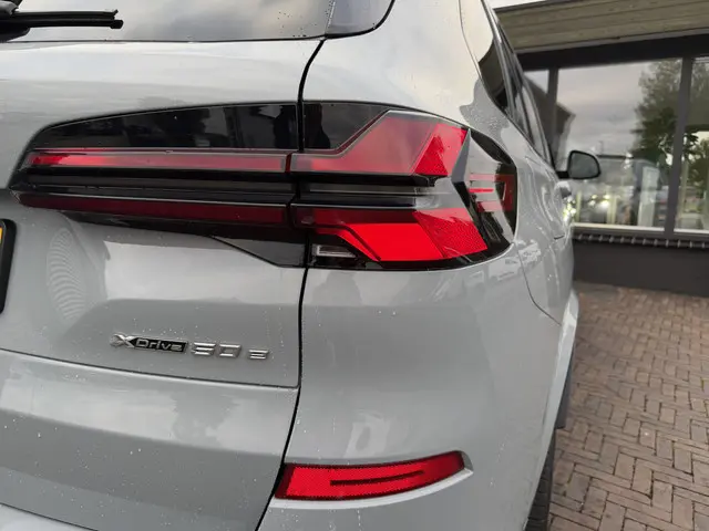 BMW X5 xDrive50e High Executive 2024 Hybride Benzine 12