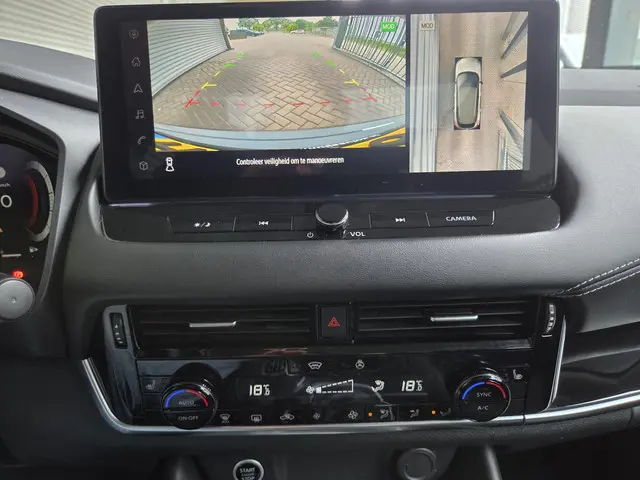 Nissan QASHQAI 1.3 MHEV N-Connecta 2023 Benzine 14