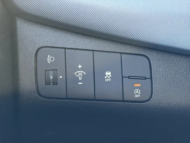 Hyundai i10 1.0i i-Motion Comfort 2017 Benzine 20