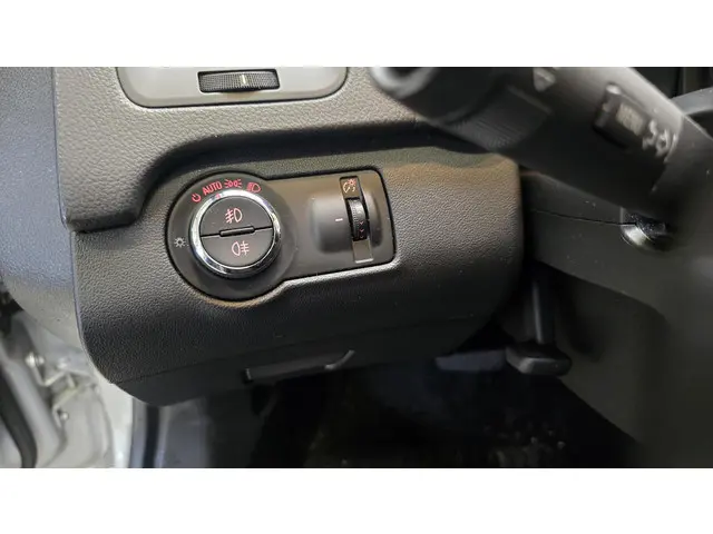 Opel Insignia 2.8 T Cosmo 4x4 2012 Benzine 16