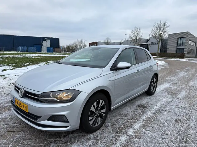 Volkswagen Polo 1.0 TSI Comfortline 2018 Benzine 2