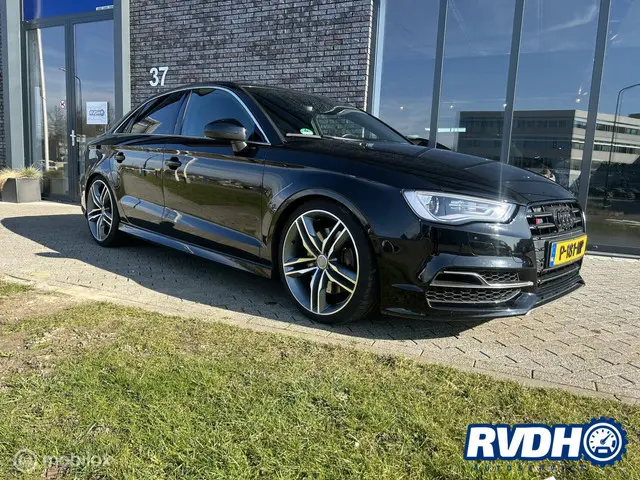 Audi S3 3