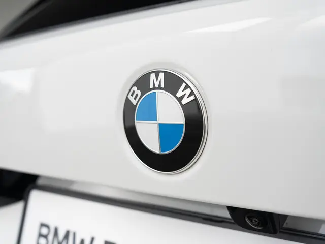 BMW 1 Serie 120 2025 Benzine 17