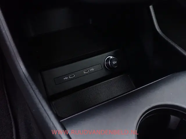 Audi Q4 e-tron 40 Launch edition 77kWh 2021 Elektrisch 34