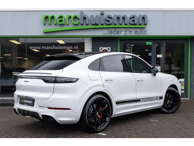 Porsche Cayenne Coupé 3.0 E-Hybrid 2020 Hybride Benzine 15