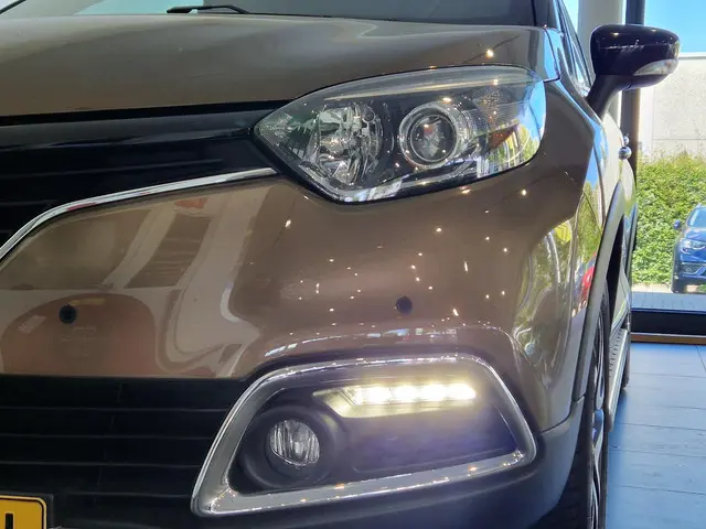 Renault Captur 1.2 TCe Xmod 2017 Benzine 27