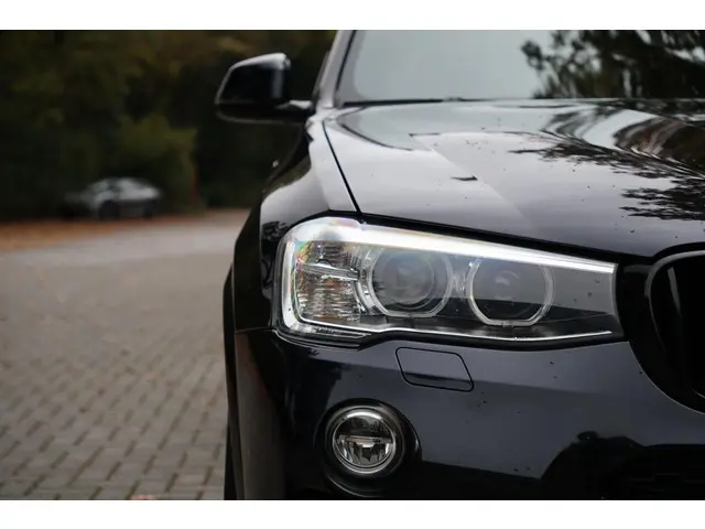 BMW X3 xDrive35i High Executive 2015 Benzine 11