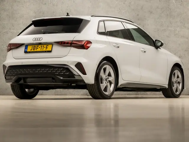 Audi A3 Sportback 30 TFSI S-Line Sport 2025 Benzine 5